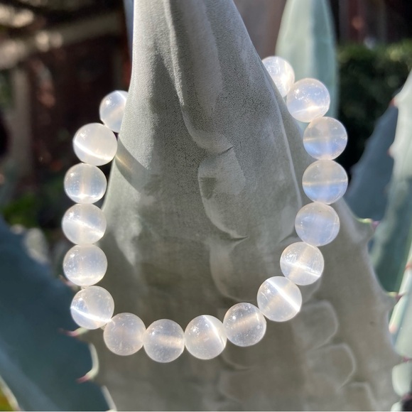Selenite Cancer ♋️ Bracelet - Picture 6 of 8